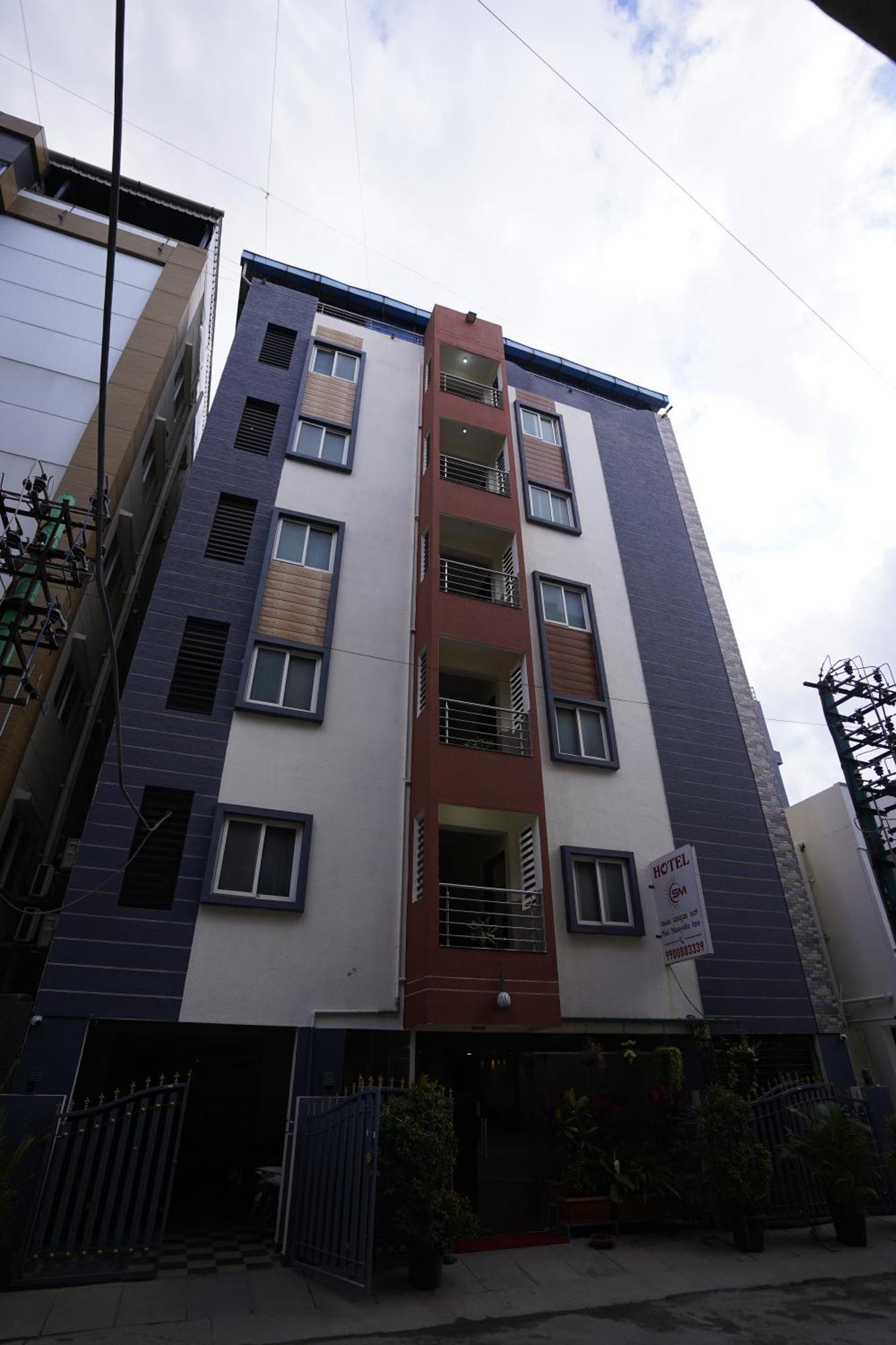 Sai Manyata Business Residency, Manyata Tech Park Vandrerhjem Bangalore Eksteriør bilde